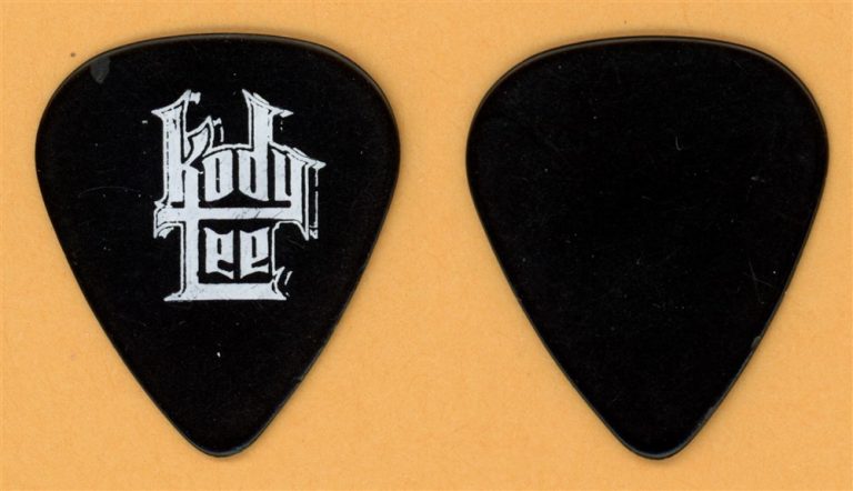 Kody Lee Vintage Tour Guitar Pick