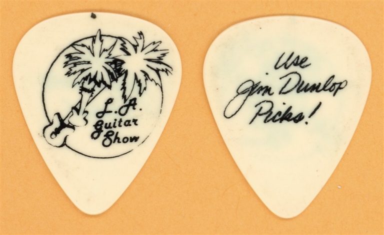 LA Guitar Show Jim Dunlop Vintage Tour Guitar Pick