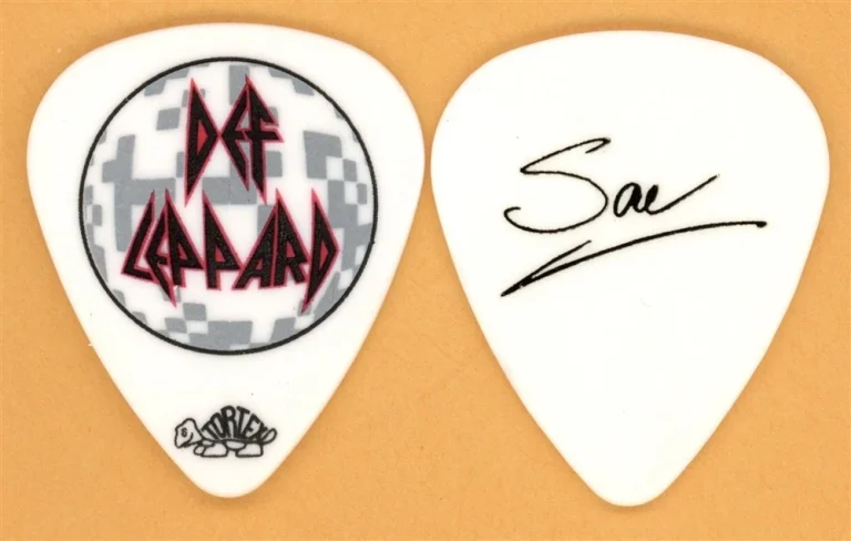 Def Leppard Rick Savage Vintage Guitar Pick - 2011 Mirror Ball Tour