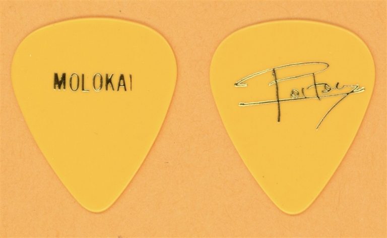 Molokai Vintage Tour Guitar Pick