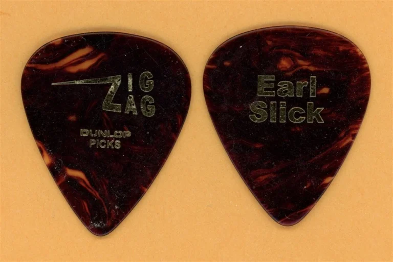 David Bowie Earl Slick Vintage Guitar Pick - 2003 Zig Zag Tour