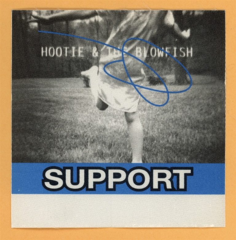 Hootie & The Blowfish 1998 Musical Chairs Concert Tour SUPPORT Backstage Pass