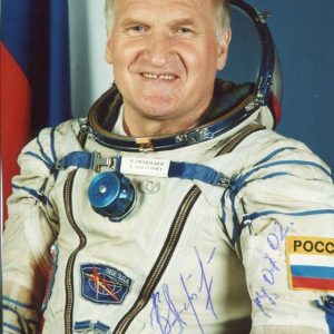 Viktor Afanasyev Cosmonaut Mir EO-8 SOYUZ TM-33 Space Signed Autograph Photo