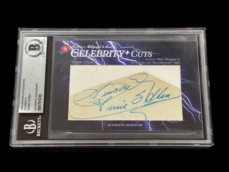 Tessie O'Shea Bedknobs and Broomsticks Signed Autograph BAS Beckett Slab # 3/3