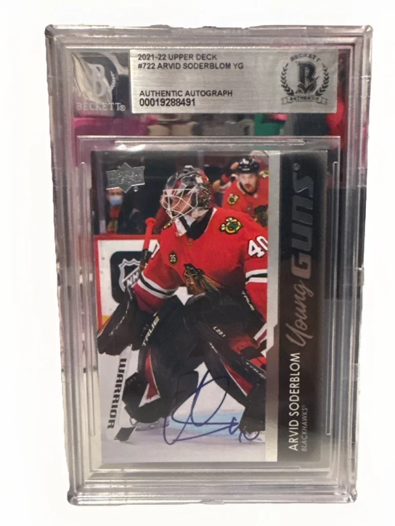 Arvid Soderblom signed Chicago Blackhawks 21-22 UD Young Guns Card Beckett #722