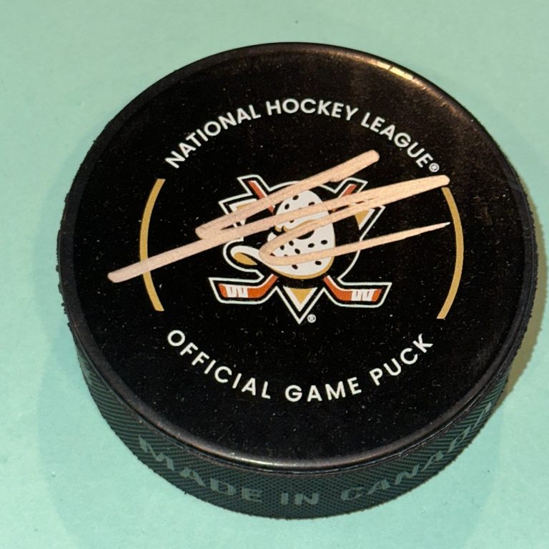 LEO CARLSSON Signed Anaheim DUCKS Official GAME Puck Beckett Auth. (BAS)