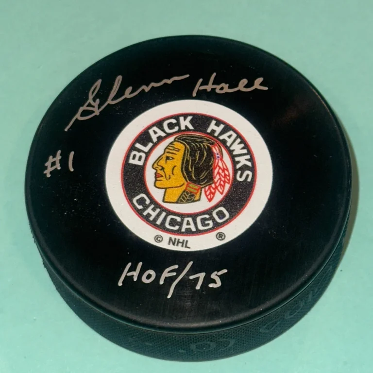 GLENN HALL Signed Chicago BLACKHAWKS Puck Beckett (BAS) w/ HOF Insc