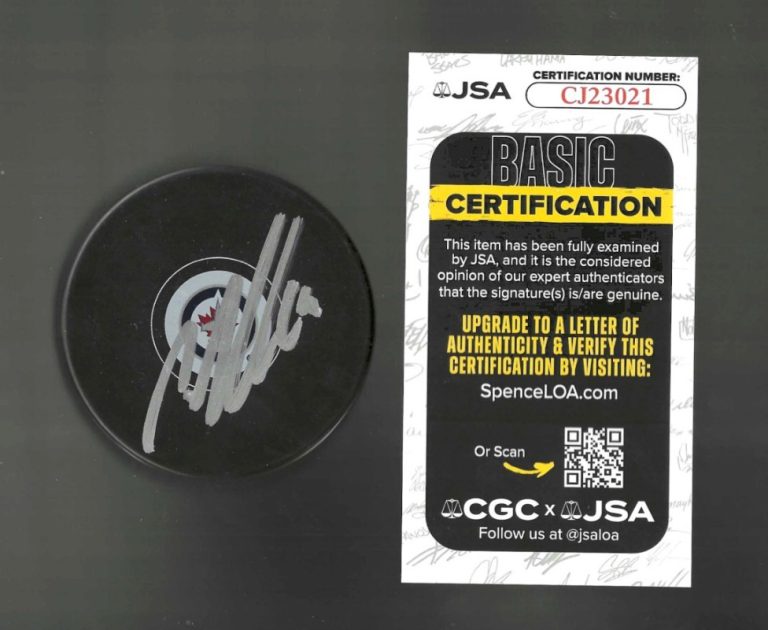 Nino Niederreiter Signed Winnipeg Jets Puck JSA COA