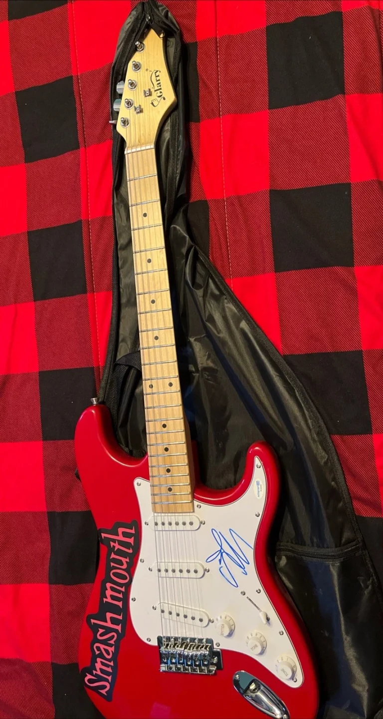 STEVE HARWELL SIGNED  AUTOGRAPHED ELECTRIC GUITAR SMASH MOUTH ACOA COA RARE