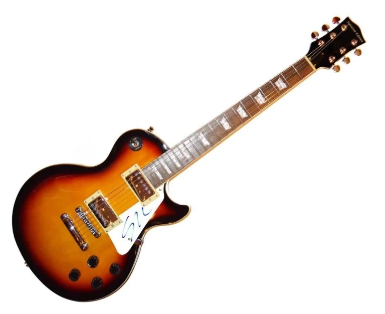 Seth MacFarlane Family Guy Signed Autographed LP Guitar