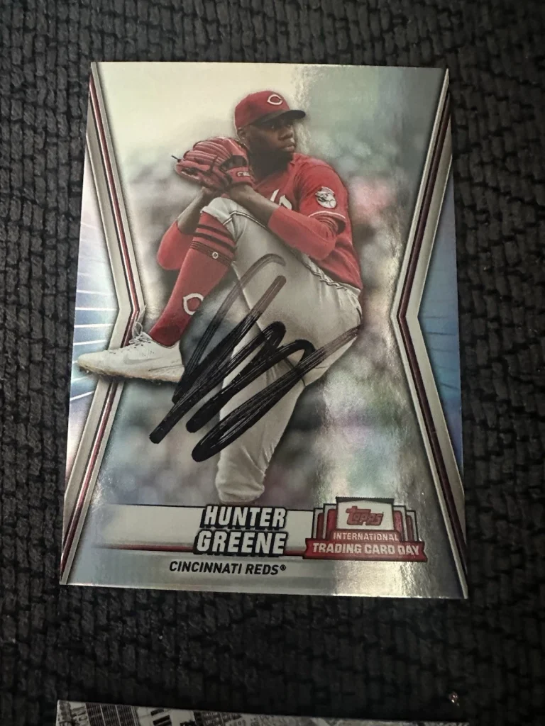Baseball Trading Card Cincinnati Reds Team Issued Hunter Greene Signed