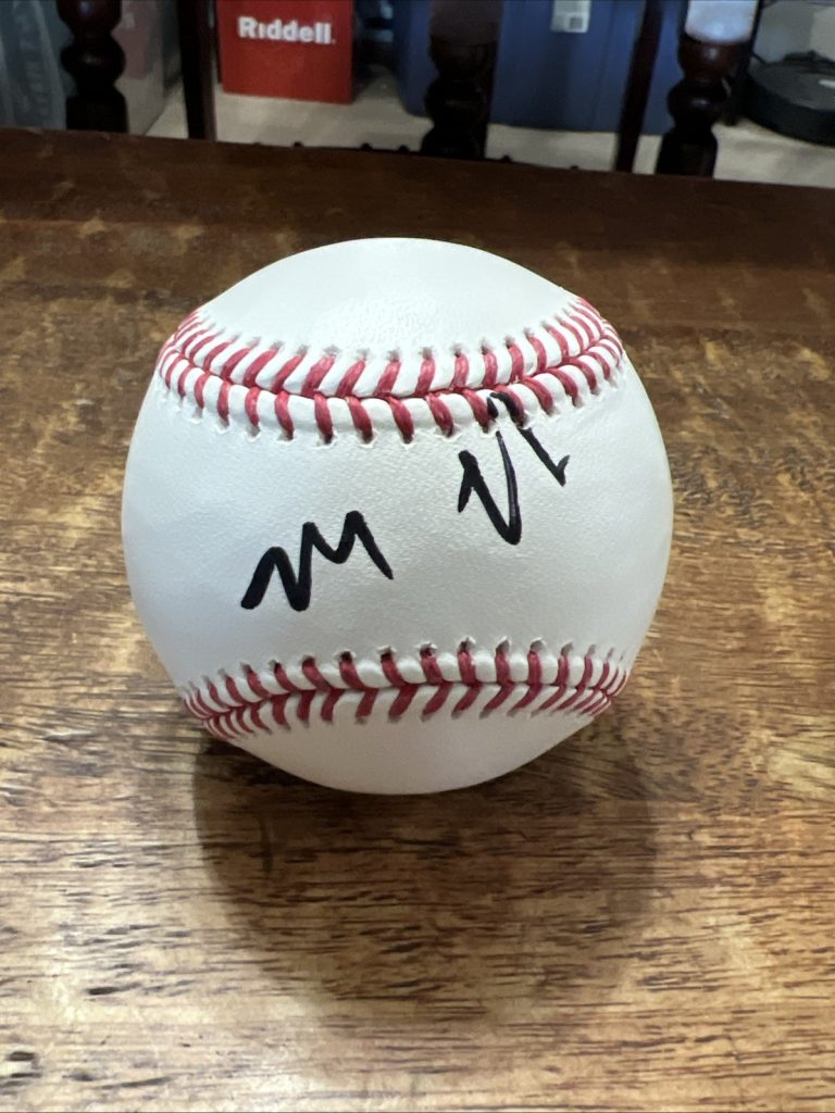 Morris Chestnut Signed Baseball JSA Coa Boyz N The Hood Autographed