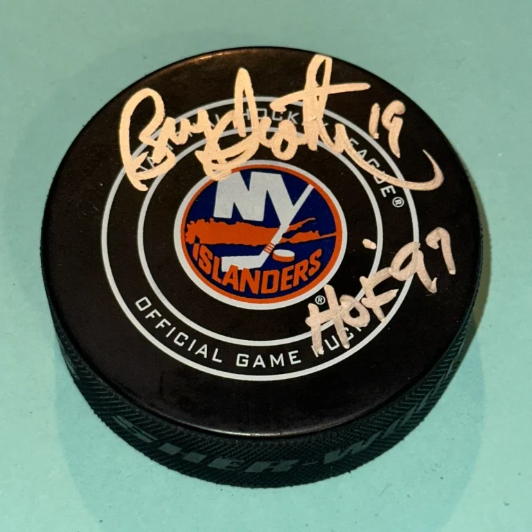 BRYAN TROTTIER Signed NY Islanders Official GAME Puck Beckett BAS w/ HOF Inscrip