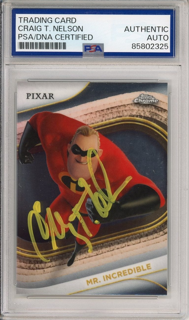 2025 DISNEY TOPPS CHROME SIGNED MR. INCREDIBLE CRAIG T NELSON PSA DNA COA AUTO