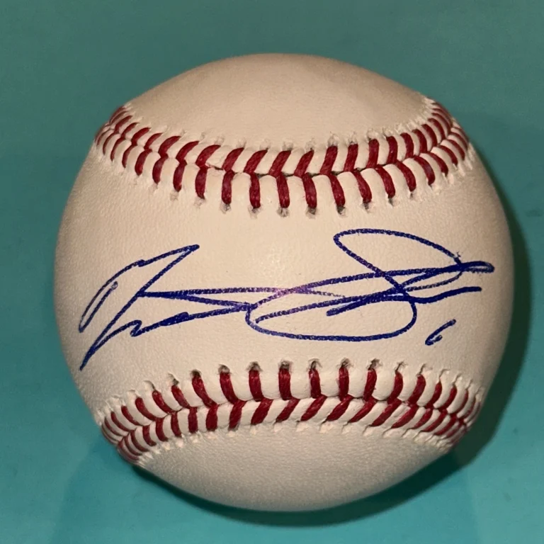 MATT SHAW (Chicago CUBS) Signed Official MLB Baseball Beckett (BAS)