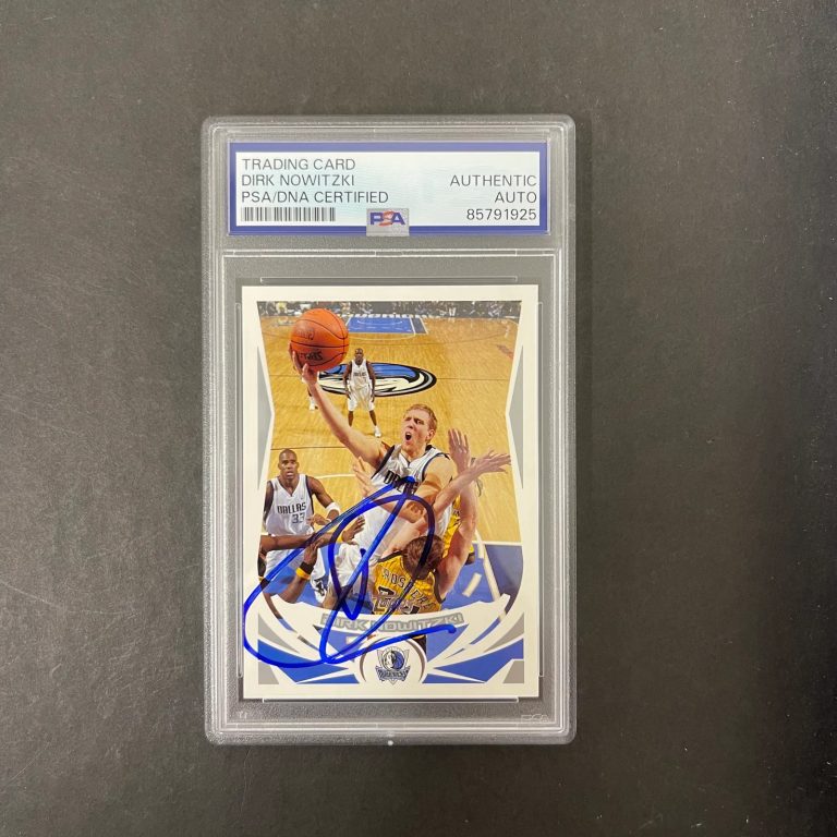 Dirk Nowitzki 2004 Topps #41 Signed Card PSA Autographed