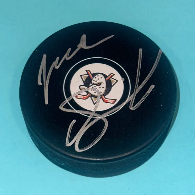 JOEL QUENNEVILLE Signed Anaheim DUCKS Puck Beckett Authenticated (BAS)