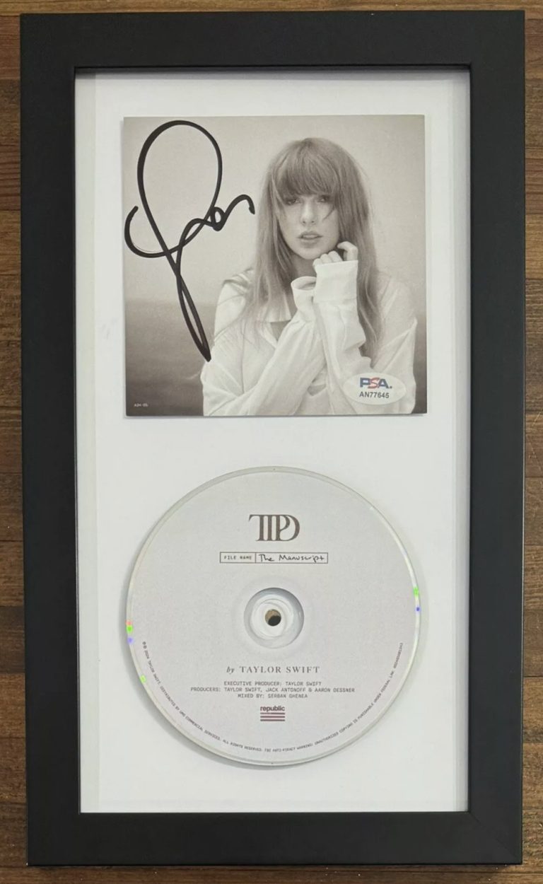 SIGNED FRAMED TAYLOR SWIFT AUTOGRAPHED TTPD TORTURED POETS PHOTO CD PSA DNA COA