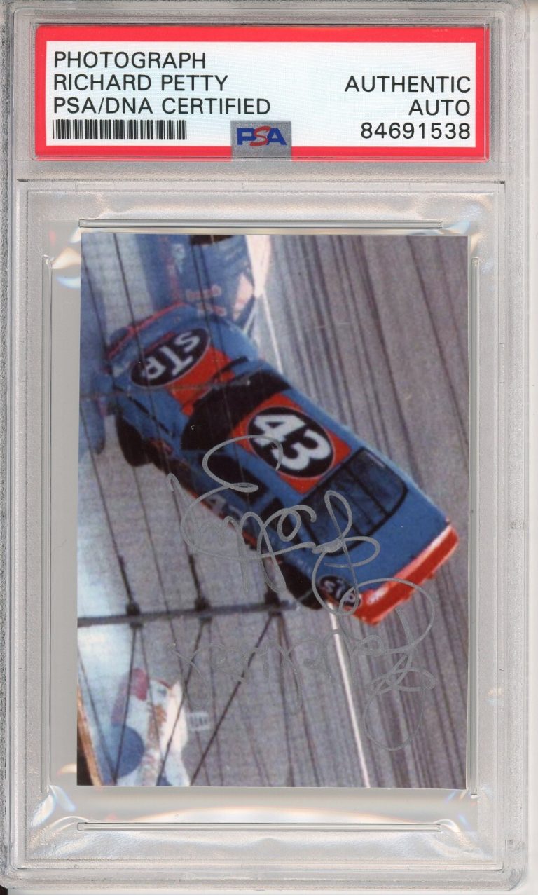 RICHARD PETTY NASCAR CRASH SIGNED PHOTO AUTOGRAPHED PSA DNA CERTIFIED PICTURE