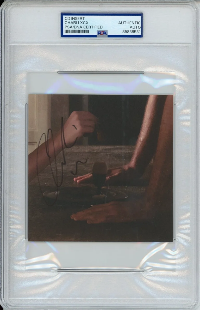 Charli XCX SIGNED Wuthering Heights CD Photograph Art Card PSA DNA COA Autograph