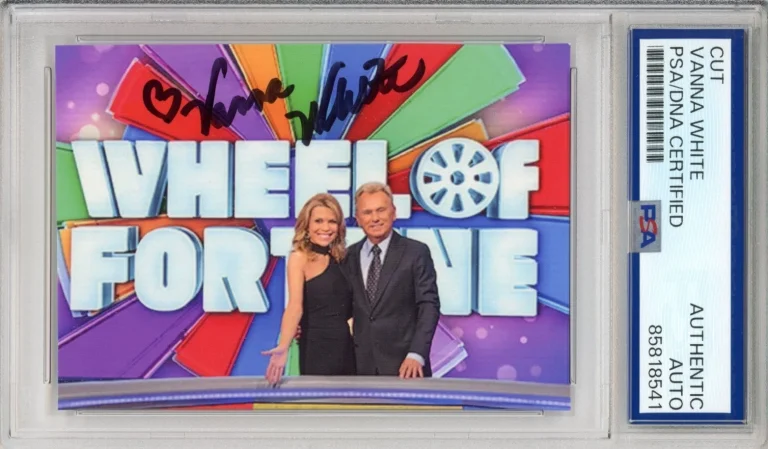 VANNA WHITE WHEEL OF FORTUNE SIGNED GAME SHOW PHOTOGRAPH PSA DNA COA AUTOGRAPH