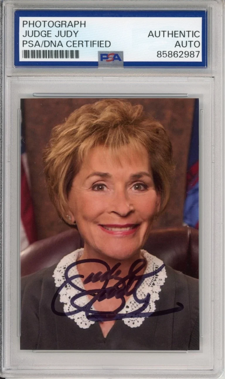 JUDGE JUDY SHEINDLIN SIGNED TV SHOW PHOTOGRAPH PSA DNA COA AUTHENTIC AUTOGRAPH