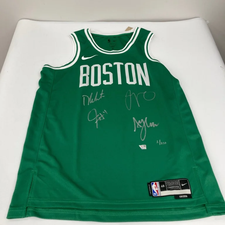 2023–24 Boston Celtics NBA Champs Team Signed Jersey Jayson Tatum Fanatics