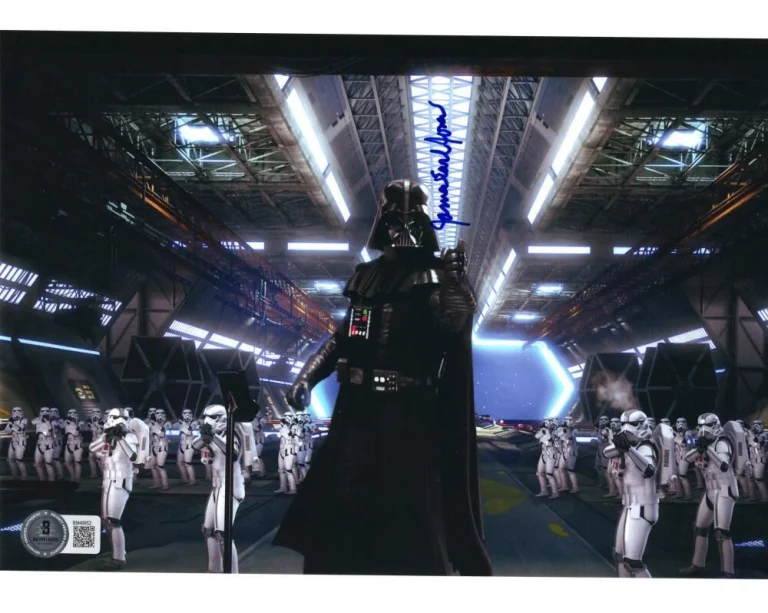 James Earl Jones Signed Autograph 8x10 Photo - Star Wars Darth Vader w/ Beckett