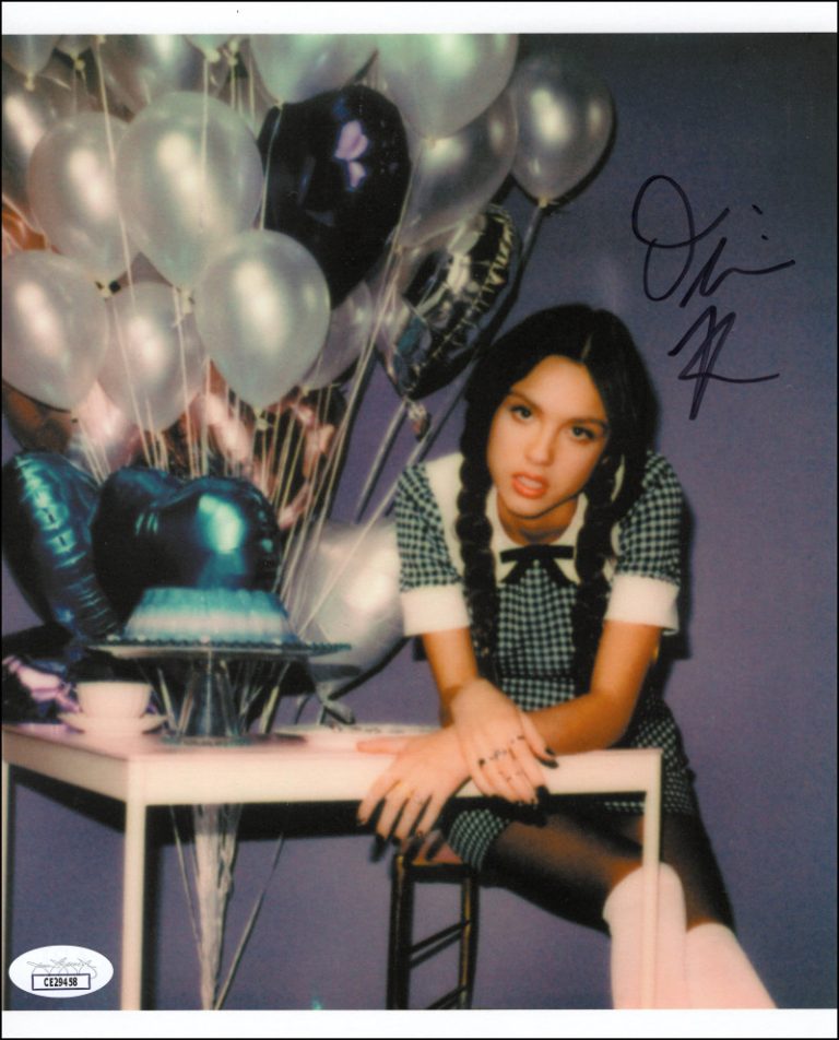 Olivia Rodrigo Signed Autograph 8x10 Photo - Pop Superstar Good 4 U Singer JSA