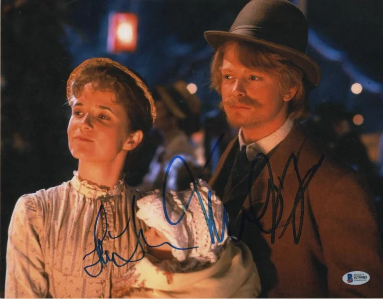 MICHAEL J FOX & LEA THOMPSON SIGNED AUTOGRAPH 11x14 PHOTO B - BACK TO THE FUTURE