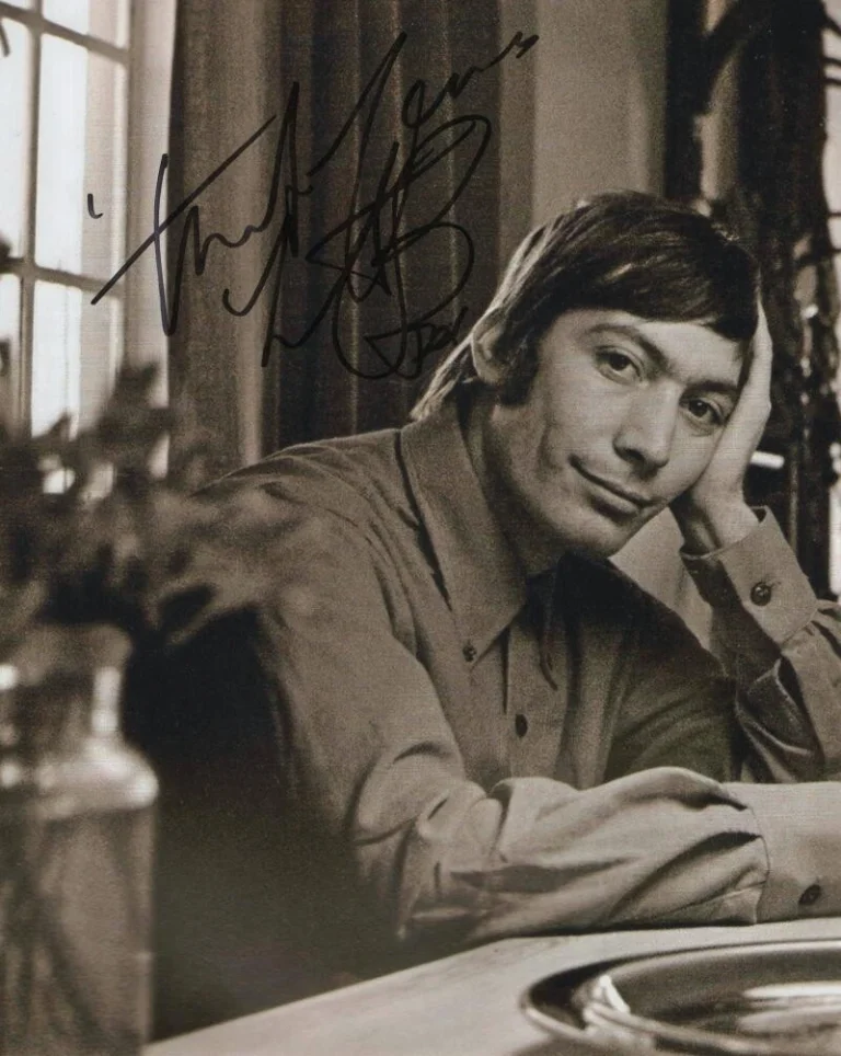 CHARLIE WATTS SIGNED AUTOGRAPH 8X10 PHOTO - THE ROLLING STONES, GOAT HEAD SOUP