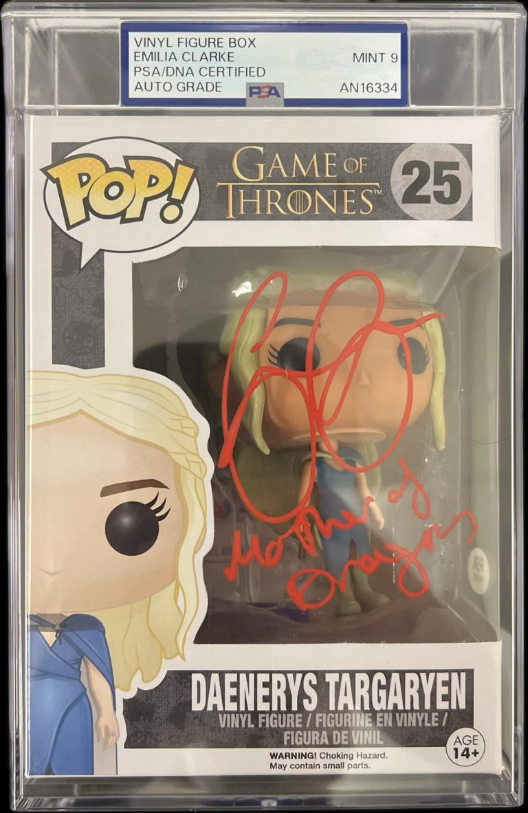 Emilia Clarke signed  Daenerys Targaryen Funko Pop #25 Encapsulated PSA Auto 9