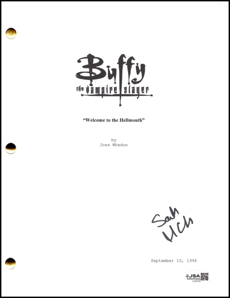 Sarah Michelle Gellar Signed Autograph Buffy the Vampire Slayer Script - JSA COA