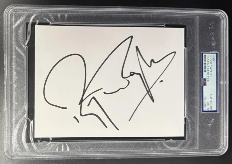 Roger Taylor Signed Autograph PSA/DNA Slabbed Encapsulated Cut Card COA Queen