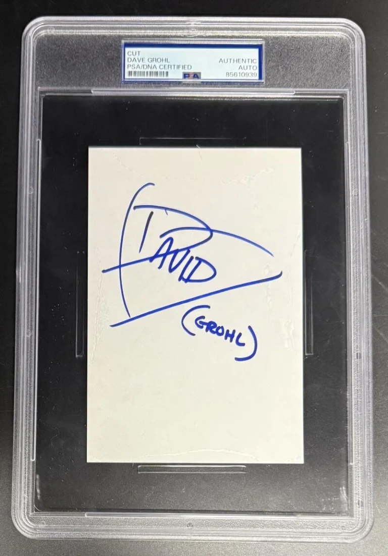 Dave Grohl Foo Fighters Signed Autograph PSA/DNA Slabbed Full Name Signature Cut