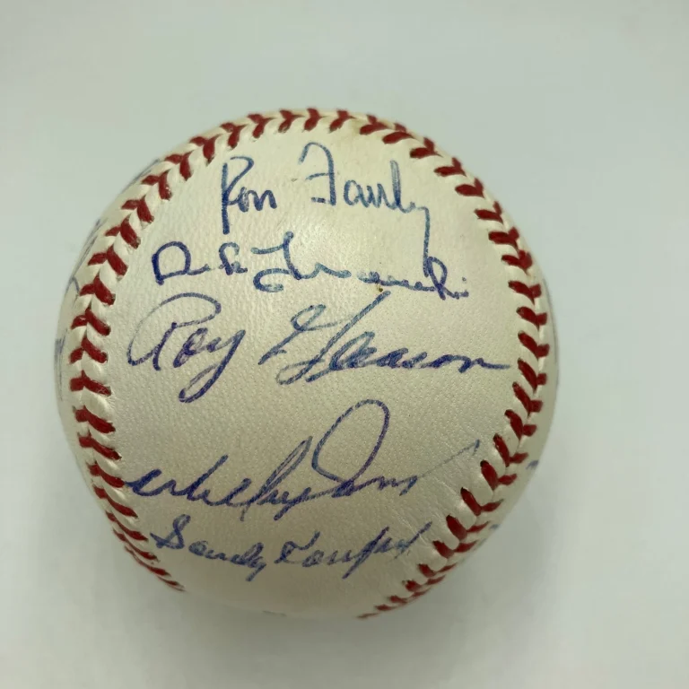 1963 Los Angeles Dodgers World Series Champs Team Signed Baseball Koufax JSA