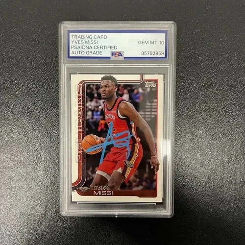Yves Missi Signed2025 Topps #191 Card PSA Auto 10 Autographed
