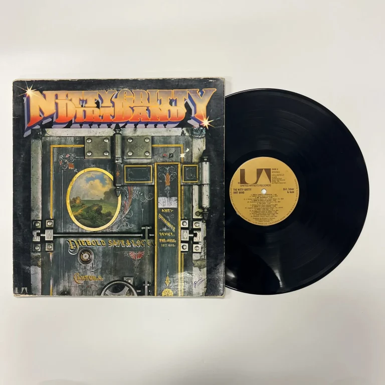 Nitty Gritty Dirst Band Signed Vinyl Album PSA
