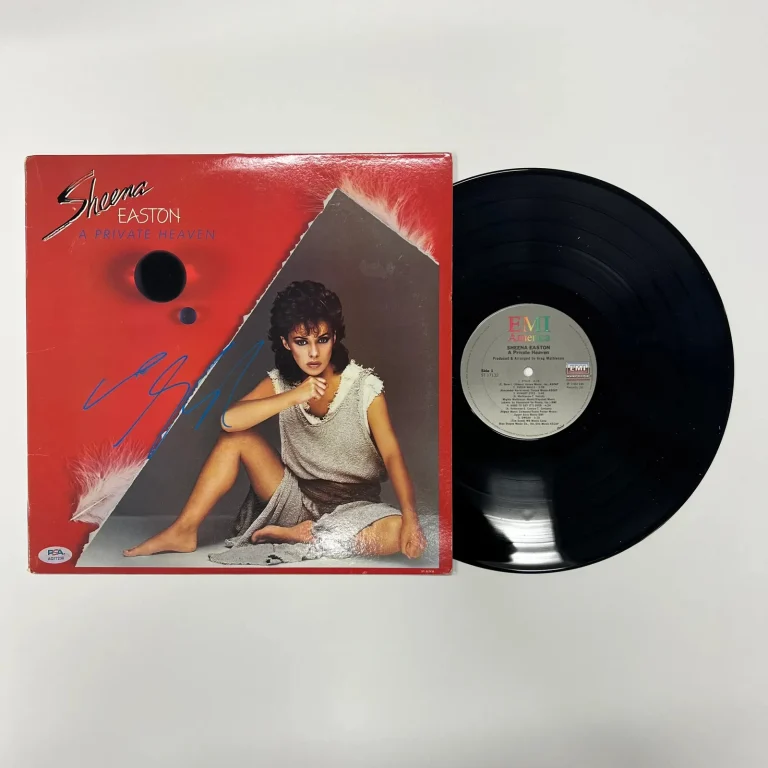 Sheena Easton Signed A Private Heaven Vinyl Album PSA Autographed