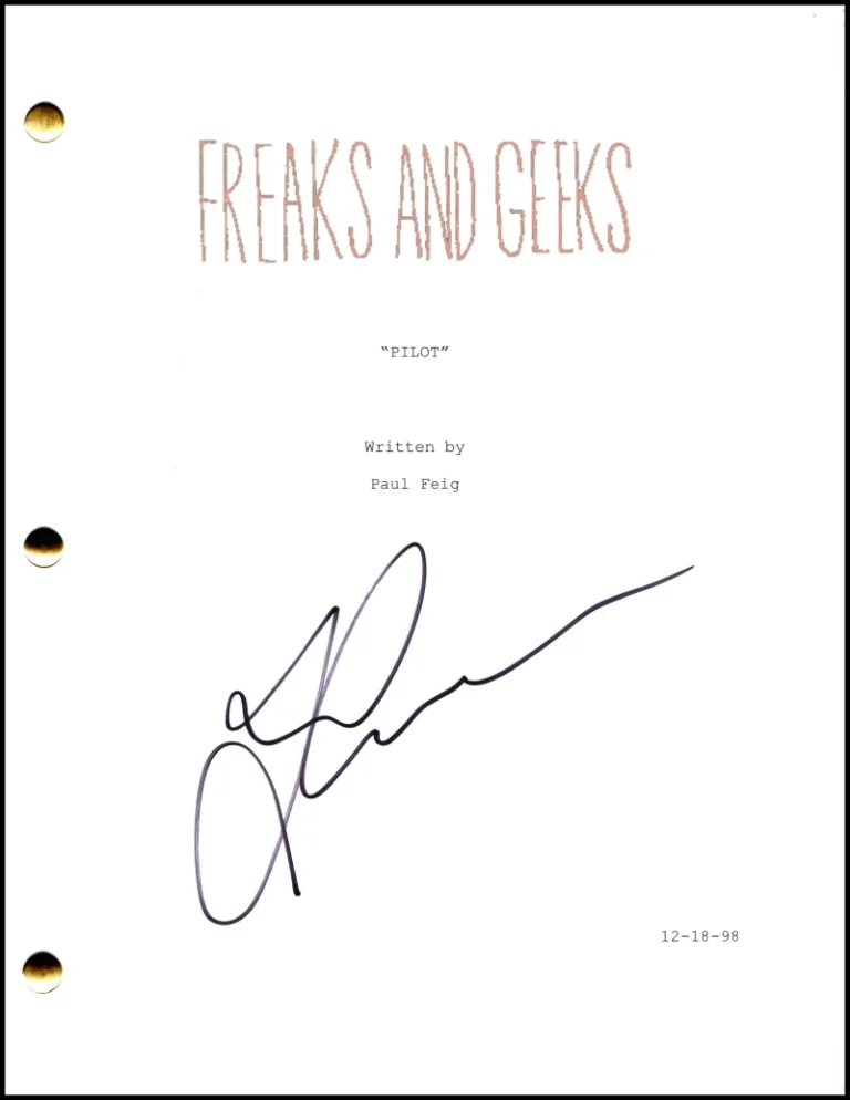 Linda Cardellini Signed Autograph Freaks and Geeks Full Pilot Script Screenplay