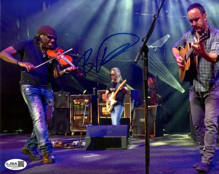 Tim Reynolds Signed Autograph 8x10 Photo - Dave Matthews Band w/ JSA C ID: 43183
