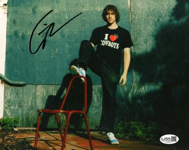 Cameron Winter Geese Signed Autograph 8x10 Photo - Getting Killed w/ JSA COA