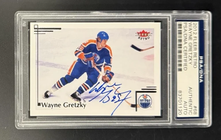 Wayne Gretzky Signed Autograph Oilers PSA/DNA COA Slab Trading Card 2012 Retro
