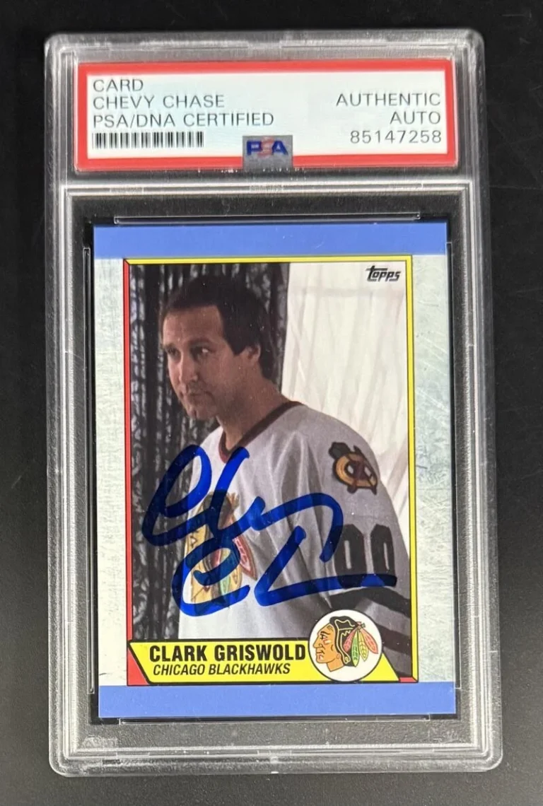 Chevy Chase Signed Autograph PSA/DNA COA Slab Blackhawks Griswold Trading Card