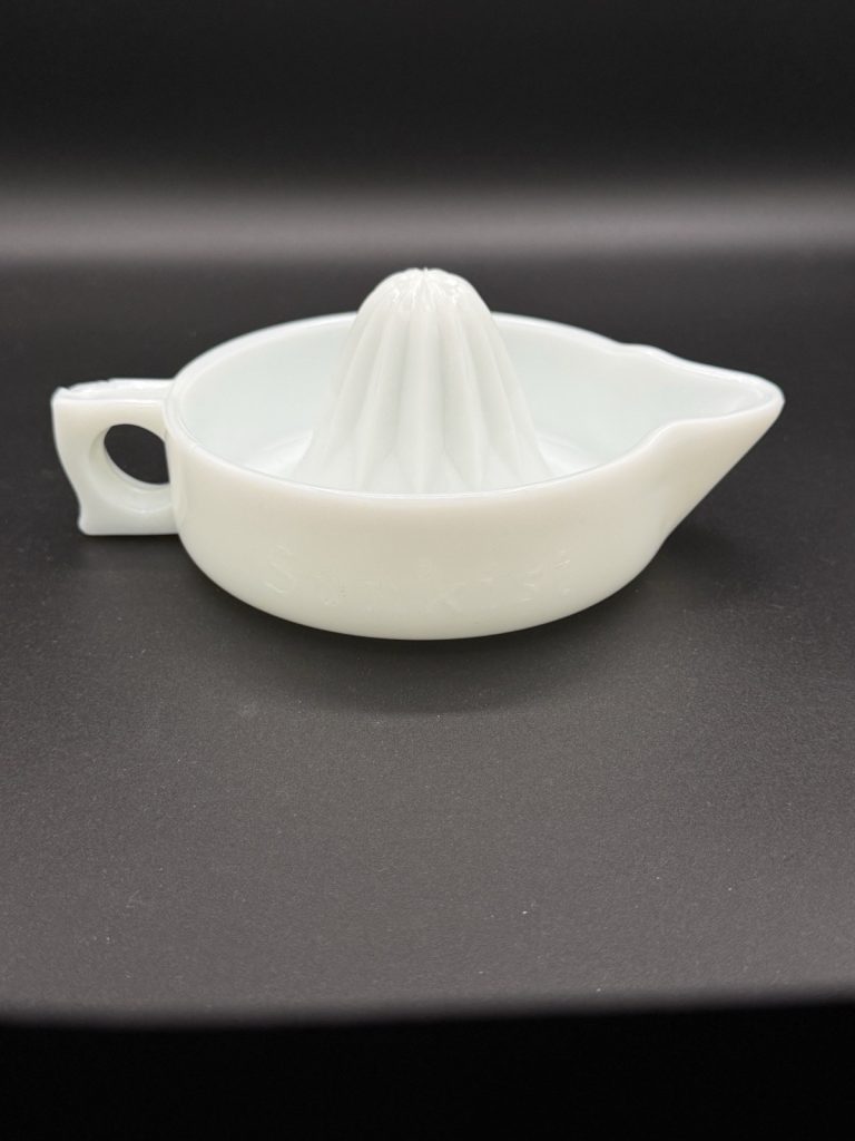 Vintage SUNKIST JUICER White Glass Reamer Patent No. 68764
