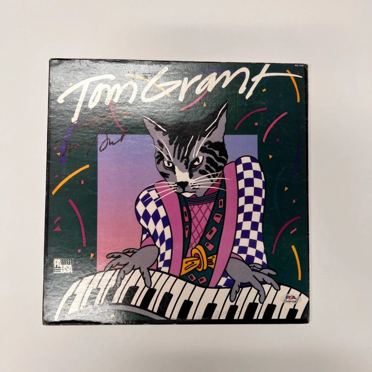 Tom Grant Signed Tom Grant (Self-Titled) Vinyl Album PSA Autographed