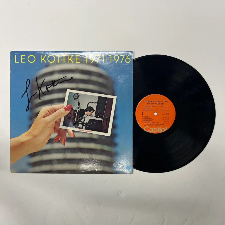 Leo Kottke Signed 1971–1976 Vinyl Album PSA Autographed