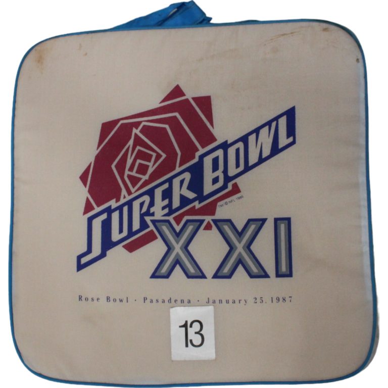 Super Bowl XXI Seat Cushion Rose Bowl New York Giants vs Broncos 45866