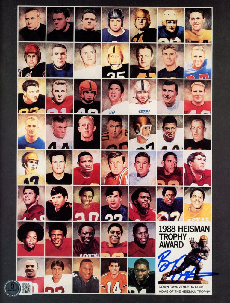 Barry Sanders Autographed 1988 Heisman Journal Magazine Beckett 47468