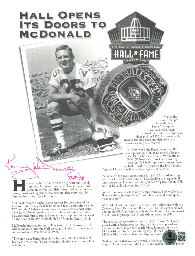 Tommy McDonald Autographed Philadelphia Eagles HOF Doc. HOF Beckett 56854